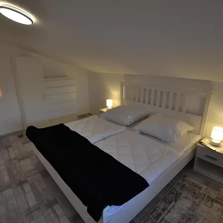 Landkirchen 2 Apartment Fehmarn